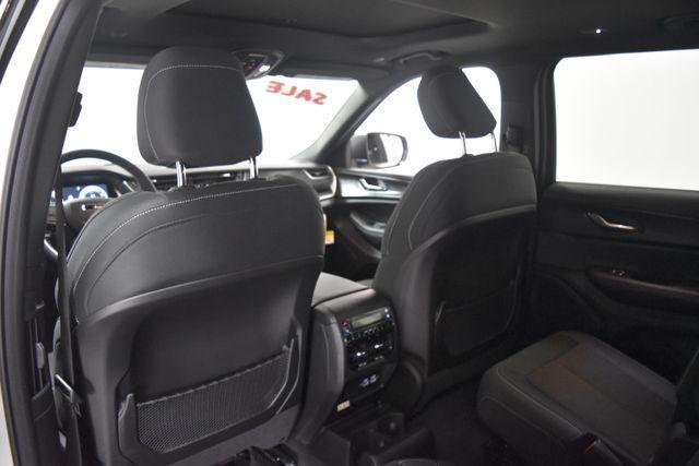 new 2025 Jeep Grand Cherokee L car, priced at $42,456