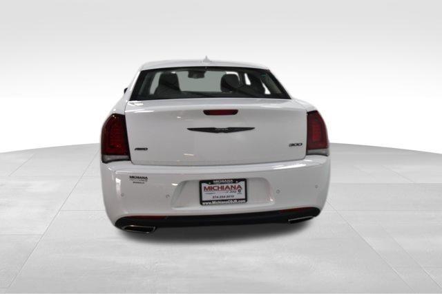 new 2023 Chrysler 300 car, priced at $42,073