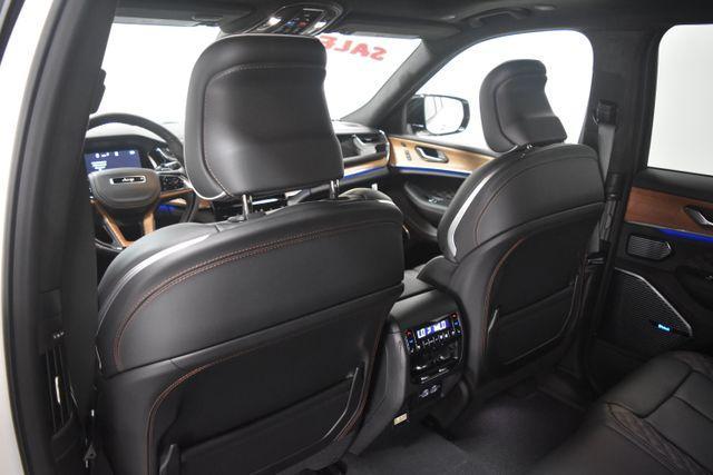 new 2025 Jeep Grand Cherokee car, priced at $64,823