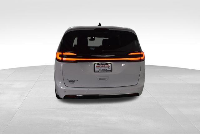 used 2024 Chrysler Pacifica car, priced at $31,988