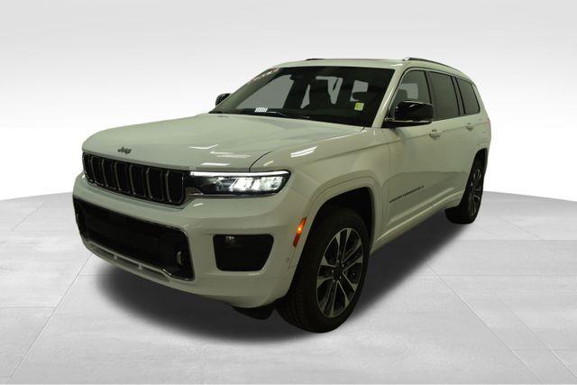 new 2025 Jeep Grand Cherokee L car, priced at $59,596