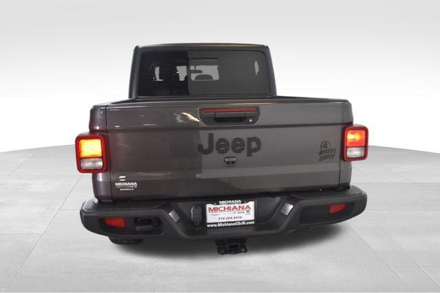 used 2021 Jeep Gladiator car, priced at $33,988