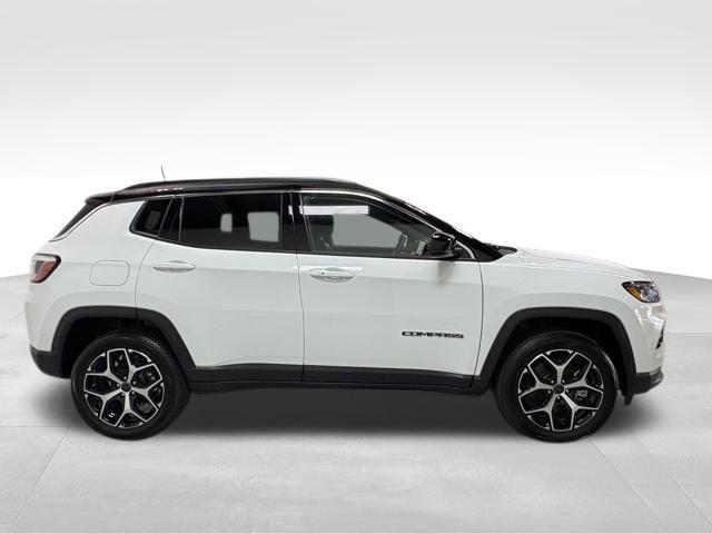 new 2026 Jeep Compass car, priced at $33,456