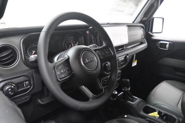 new 2025 Jeep Gladiator car, priced at $60,915