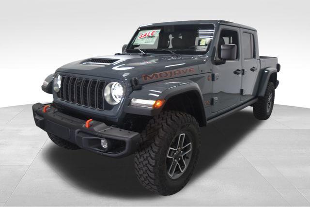 new 2025 Jeep Gladiator car, priced at $60,915