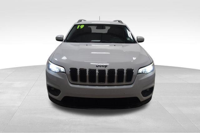 used 2019 Jeep Cherokee car, priced at $20,988