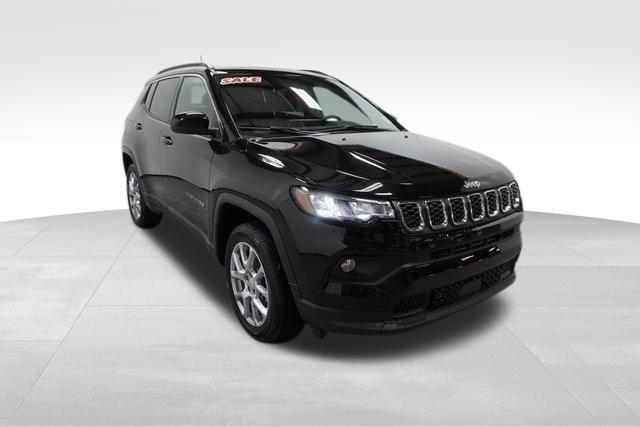 new 2024 Jeep Compass car, priced at $35,845