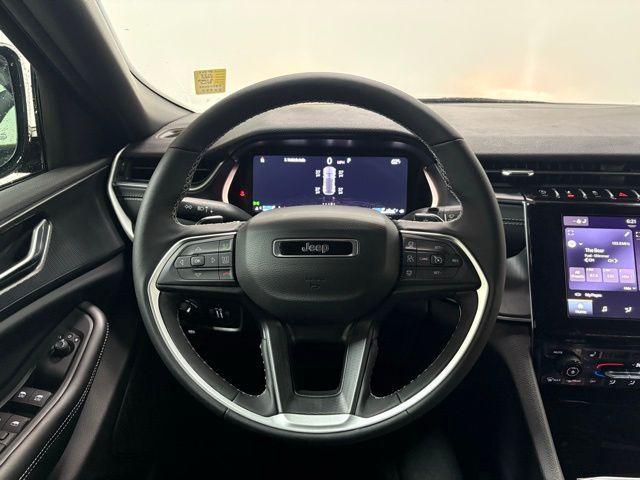 new 2025 Jeep Grand Cherokee car, priced at $46,064