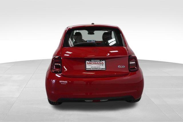 new 2024 FIAT 500e car, priced at $34,095