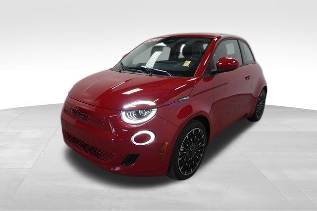 new 2024 FIAT 500e car, priced at $34,095