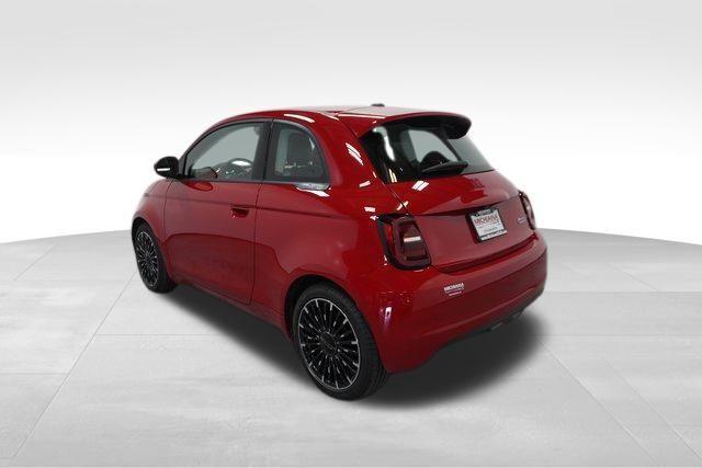 new 2024 FIAT 500e car, priced at $34,095