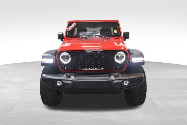 new 2025 Jeep Wrangler car, priced at $52,574