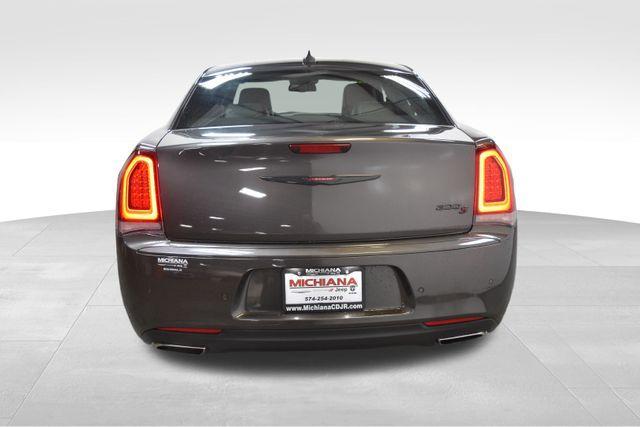 used 2021 Chrysler 300 car, priced at $22,991