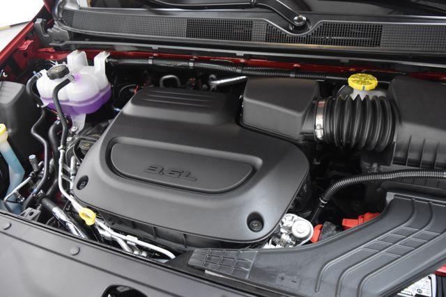 new 2025 Chrysler Pacifica car, priced at $43,667