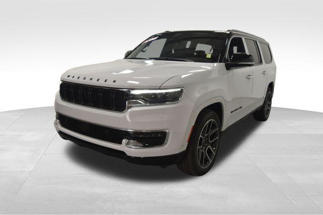 new 2025 Jeep Wagoneer L car, priced at $81,505