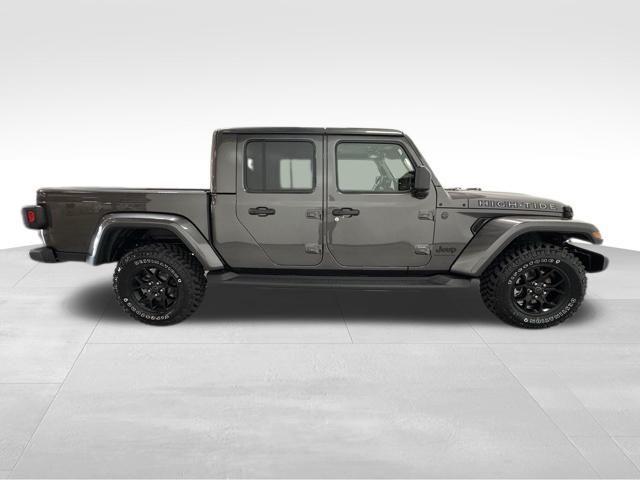 new 2025 Jeep Gladiator car, priced at $46,382