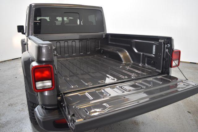 new 2025 Jeep Gladiator car, priced at $45,213