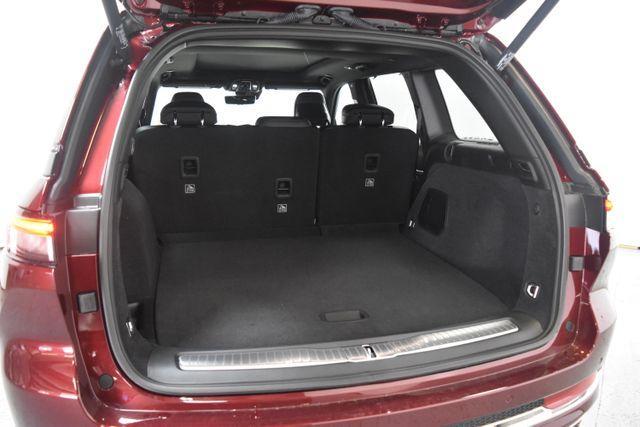 new 2025 Jeep Grand Cherokee car, priced at $60,693