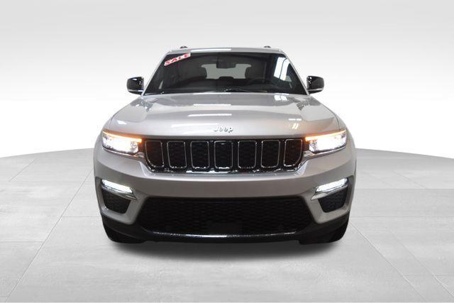 new 2025 Jeep Grand Cherokee car, priced at $50,440