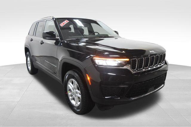 new 2025 Jeep Grand Cherokee car, priced at $41,407