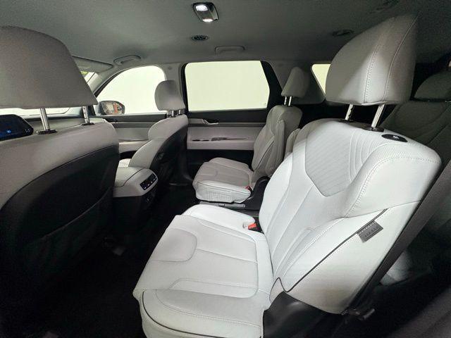 used 2025 Hyundai Palisade car, priced at $36,988