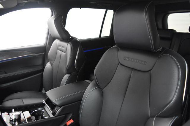 new 2025 Jeep Grand Cherokee car, priced at $62,677