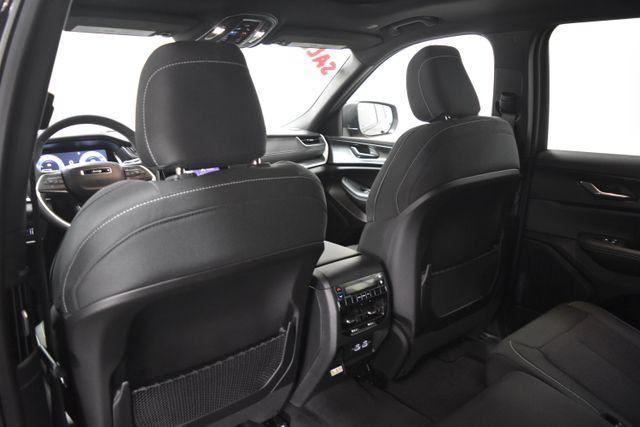 new 2025 Jeep Grand Cherokee L car, priced at $44,692