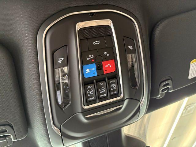 new 2025 Jeep Wagoneer car, priced at $70,017