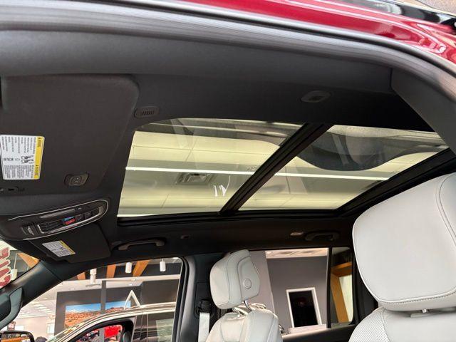 new 2025 Jeep Wagoneer car, priced at $70,017