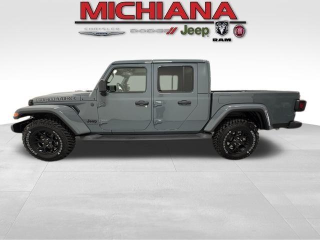 new 2025 Jeep Gladiator car, priced at $46,382