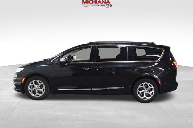 used 2022 Chrysler Pacifica car, priced at $24,441