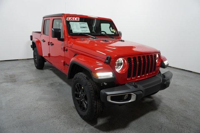 new 2023 Jeep Gladiator car, priced at $56,200