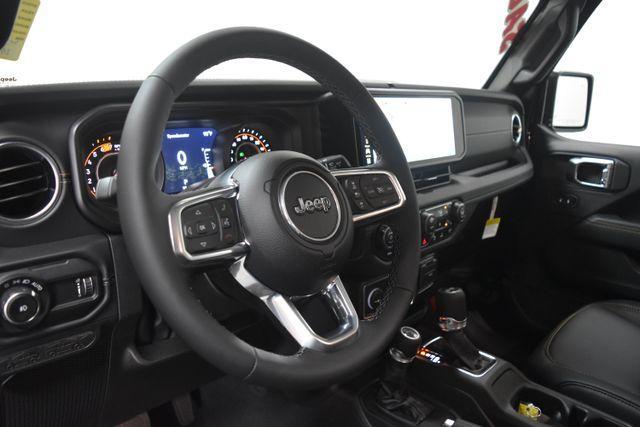 new 2025 Jeep Wrangler car, priced at $54,412