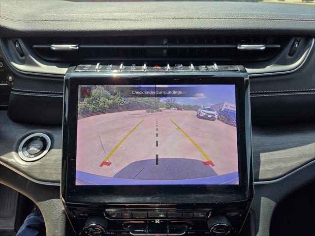 used 2023 Jeep Grand Cherokee car