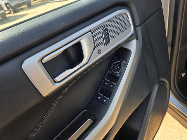 used 2024 Ford Explorer car, priced at $35,995