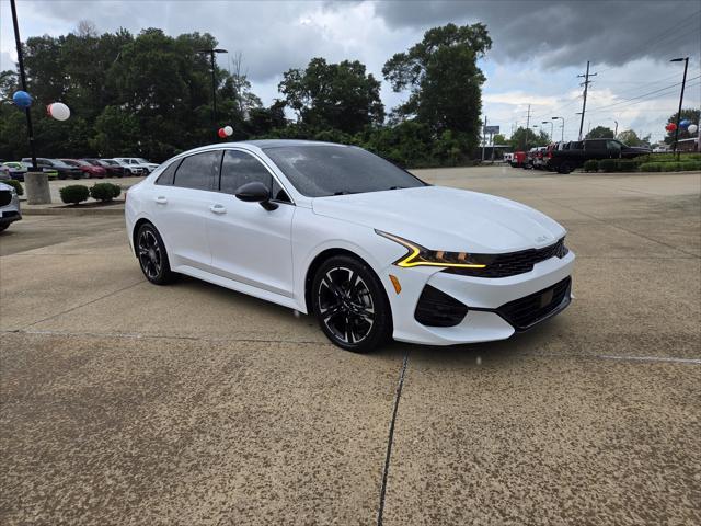 used 2022 Kia K5 car