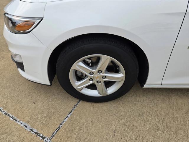 used 2024 Chevrolet Malibu car