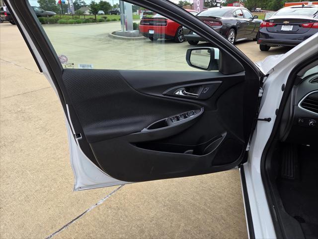 used 2024 Chevrolet Malibu car