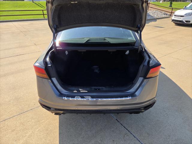 used 2023 Nissan Altima car