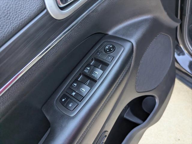 used 2021 Jeep Grand Cherokee car, priced at $22,450
