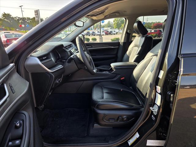 used 2023 Jeep Grand Cherokee L car