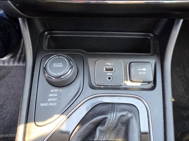 used 2021 Jeep Cherokee car