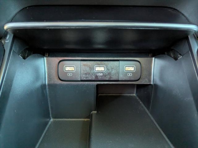 used 2023 Kia Sorento car