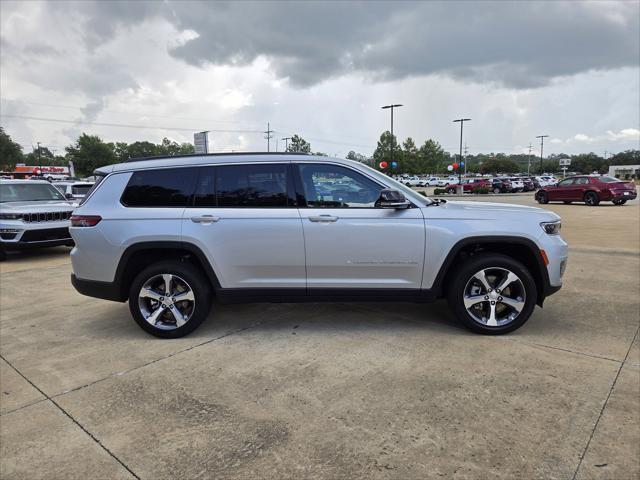 new 2025 Jeep Grand Cherokee L car, priced at $51,115