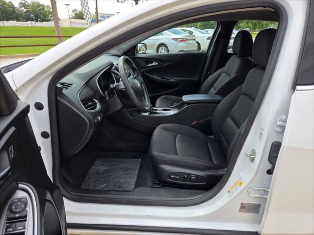 used 2024 Chevrolet Malibu car