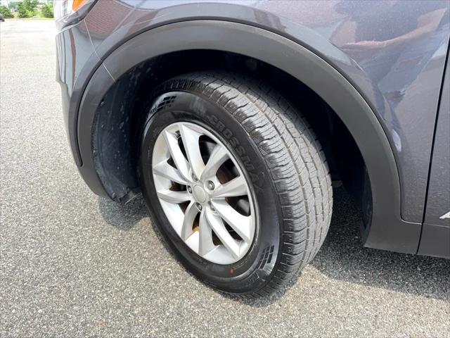 used 2017 Kia Sorento car, priced at $8,599