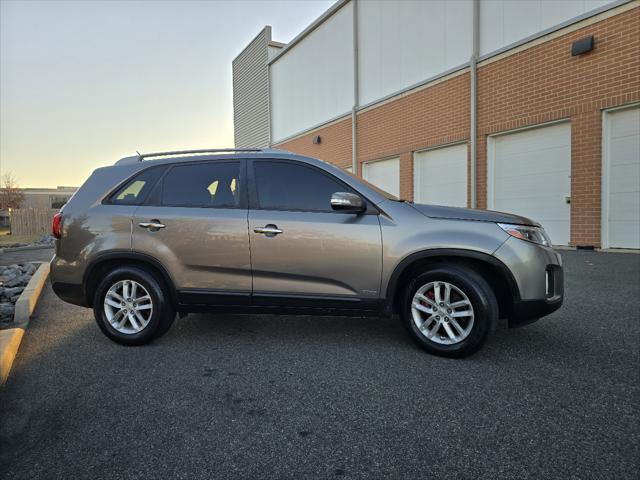 used 2014 Kia Sorento car, priced at $6,496