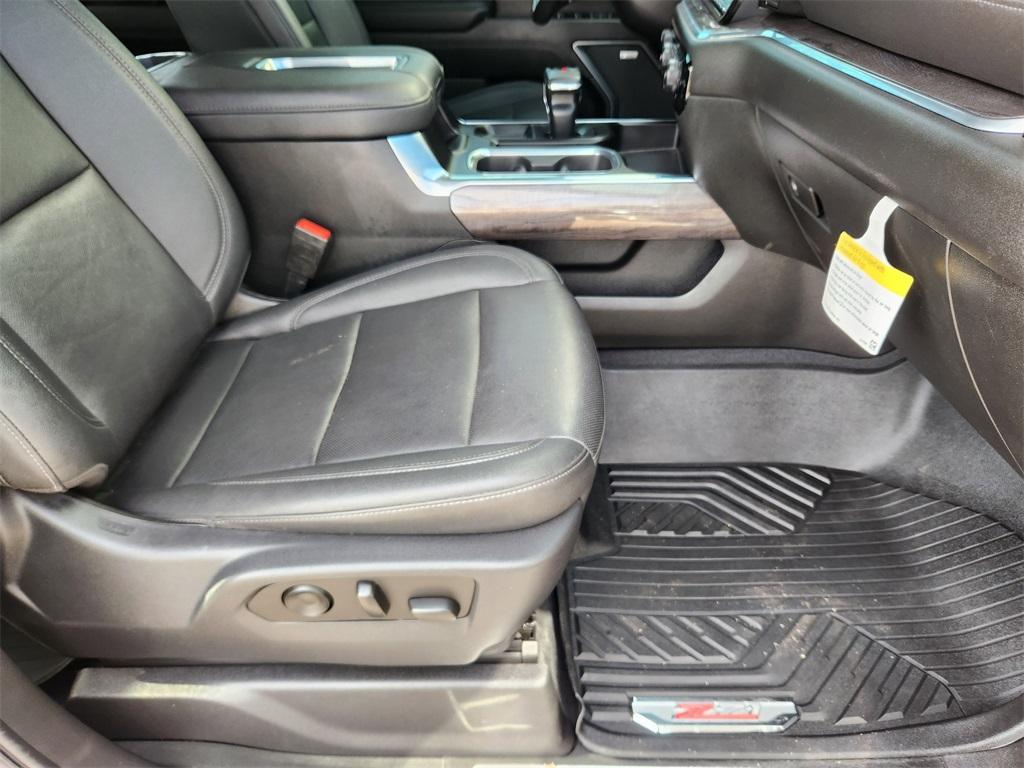 used 2022 Chevrolet Silverado 1500 car, priced at $44,302