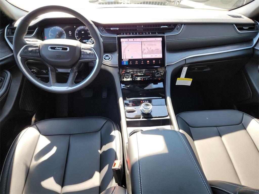 new 2025 Jeep Grand Cherokee car, priced at $45,970