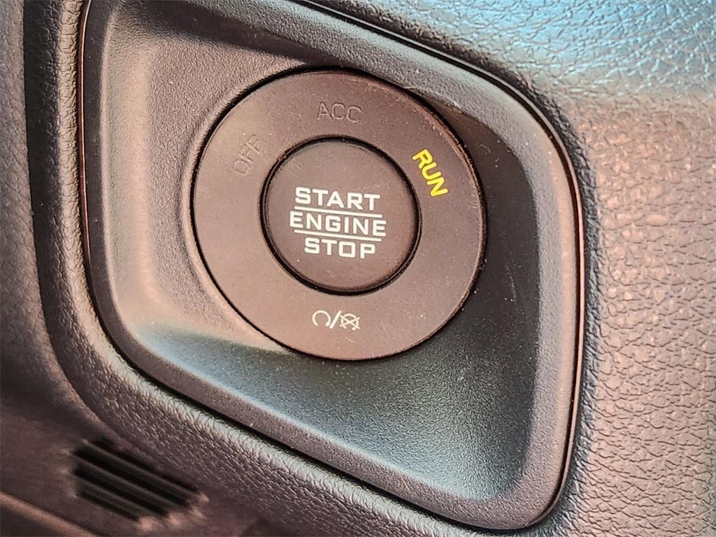 new 2025 Jeep Wrangler car, priced at $48,778